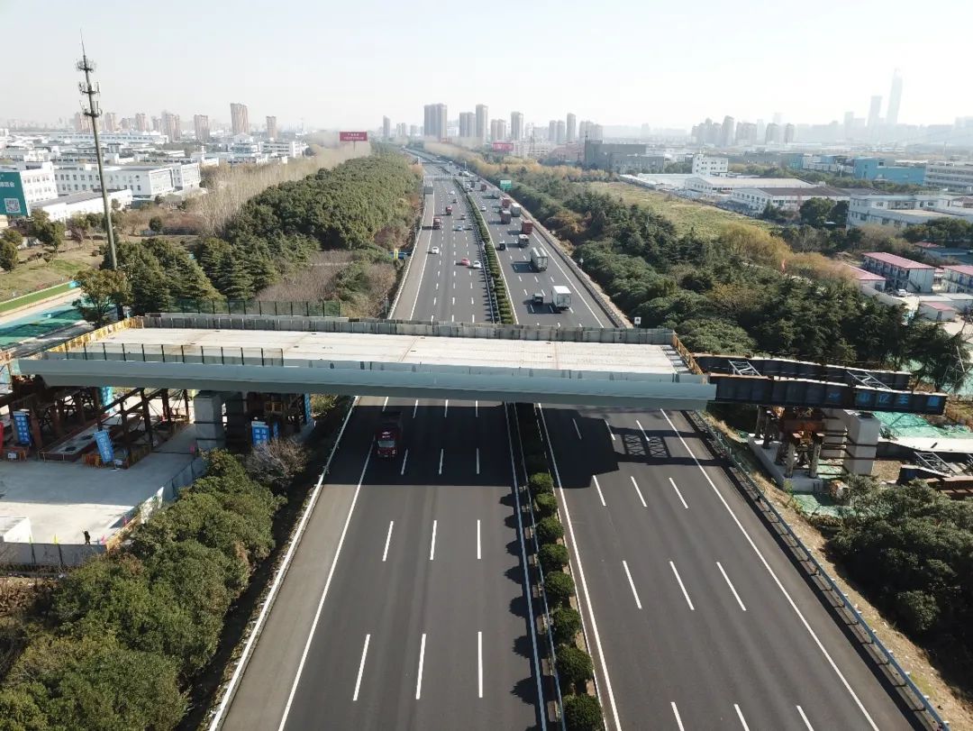 沪宁间“第二条高速通道”把苏锡常抱得更紧_新华报业网