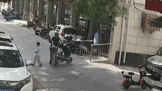 640 (10).gif