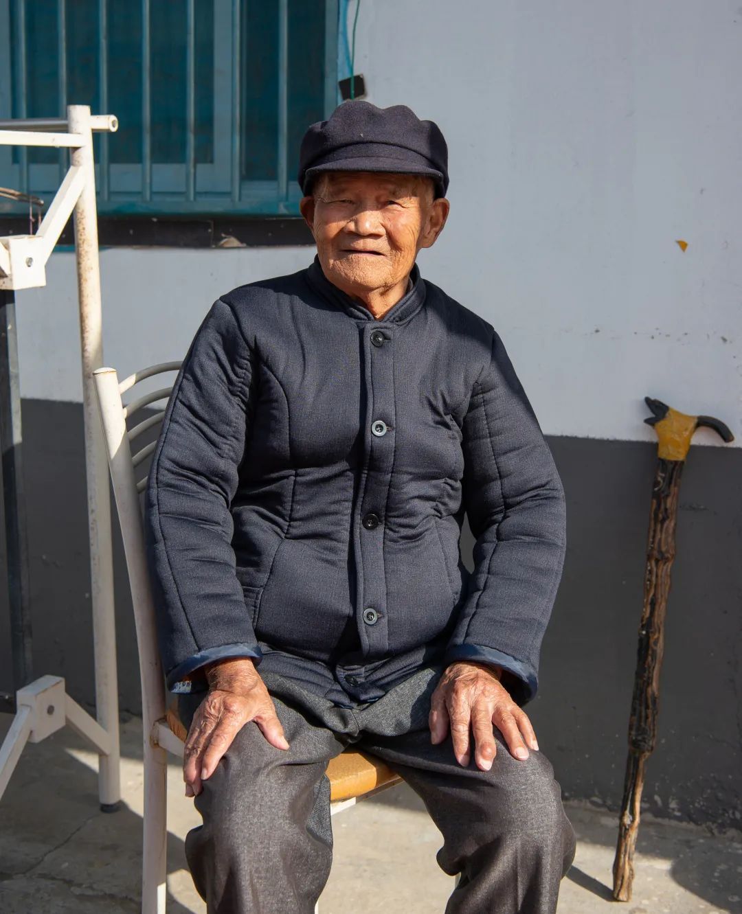 106岁玩劈叉,103岁做俯卧撑!两位爷爷奶奶火了