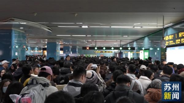 元旦假期首日 苏州商贸综合体迎“开门红”-名城苏州新闻中心